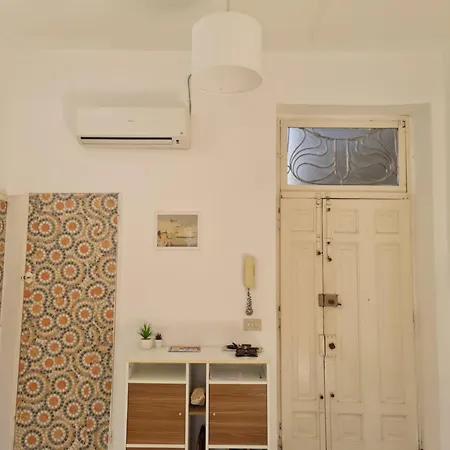 Sea Apartment *